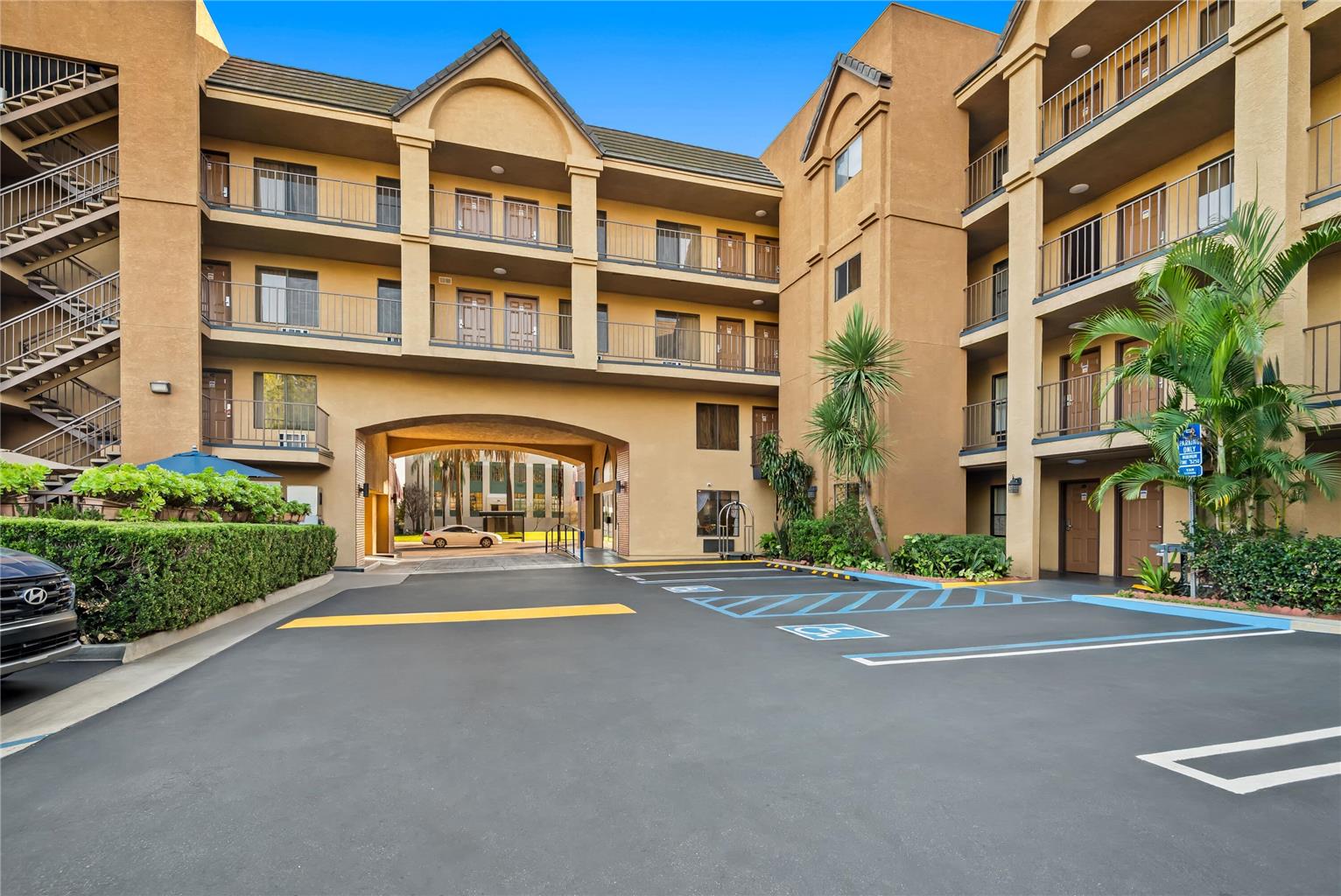 Howard Johnson Pasadena