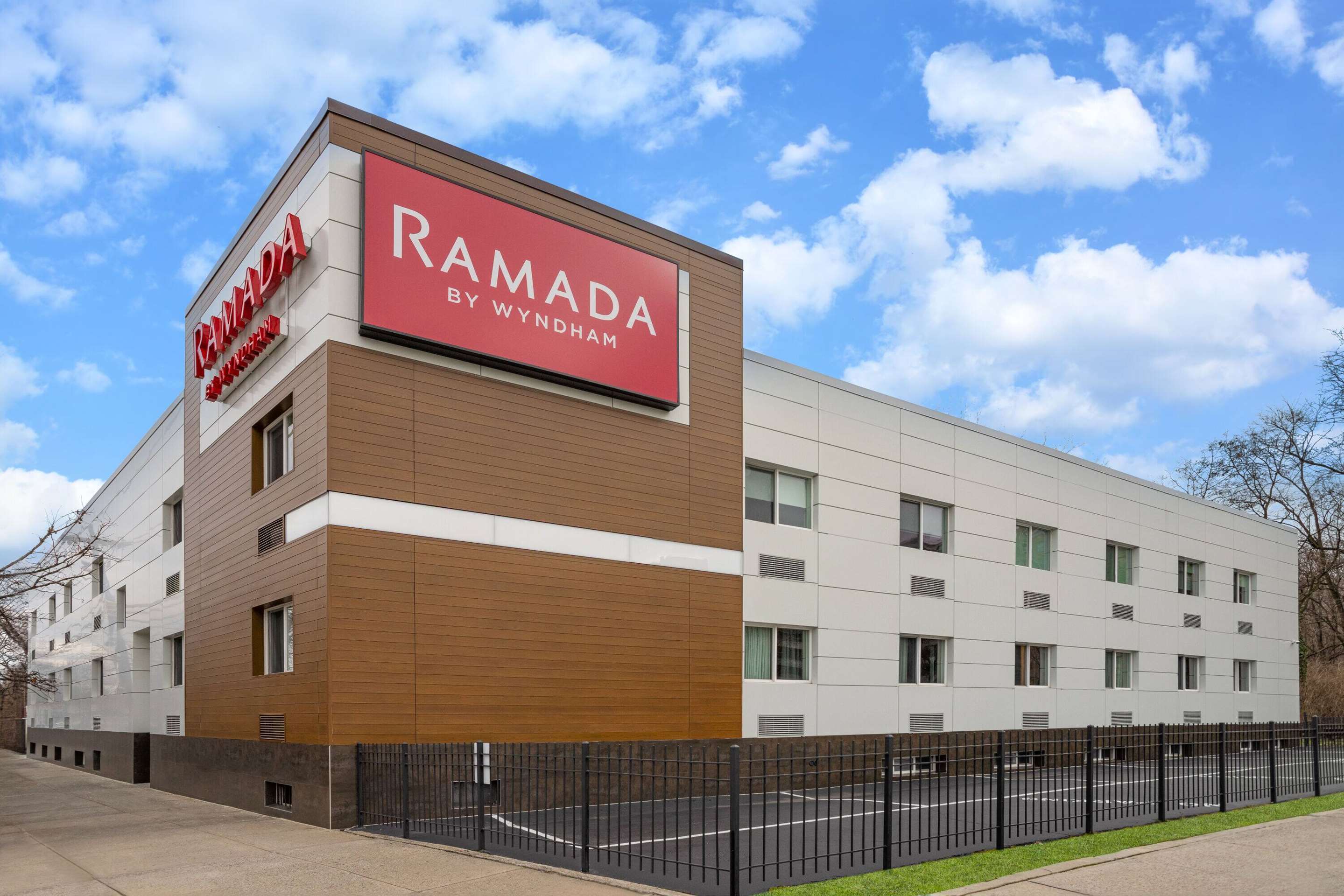 Exterior | Ramada by Wyndham Bronx