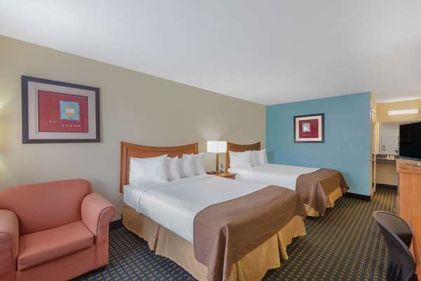  - Days Inn Natchitoches - I-49, Exit 138