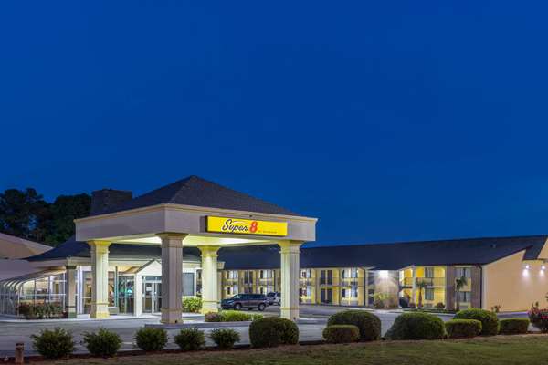 Exterior view - Super 8 Motel McDonough - I-75, Exit 218