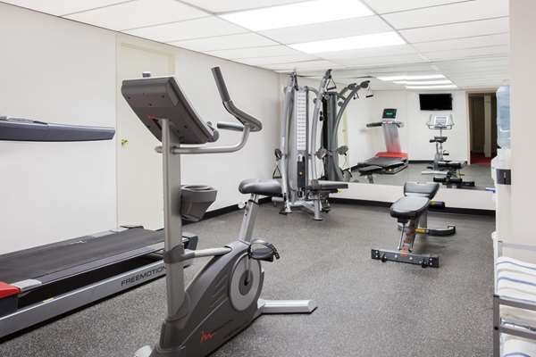 Fitness/ Exercise Room - Super 8 Motel Lethbridge