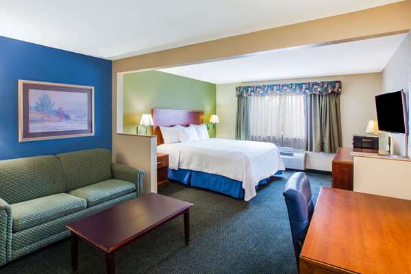  - Days Inn & Suites Corpus Christi South