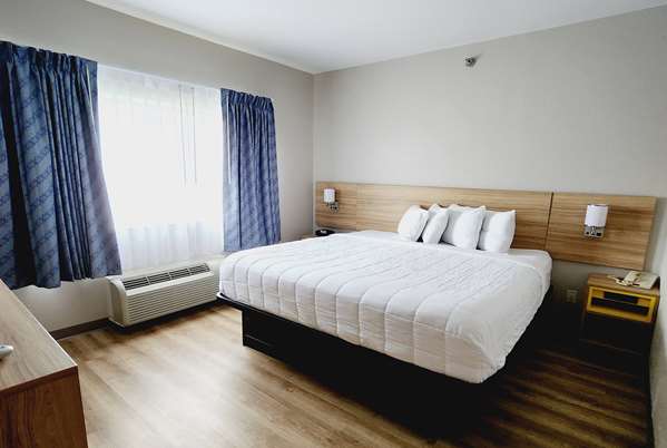  - Days Inn & Suites Corpus Christi South