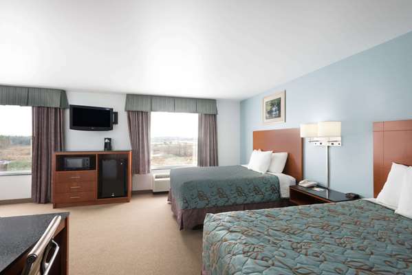 Suite - Days Inn Fort Drum Evans Mills