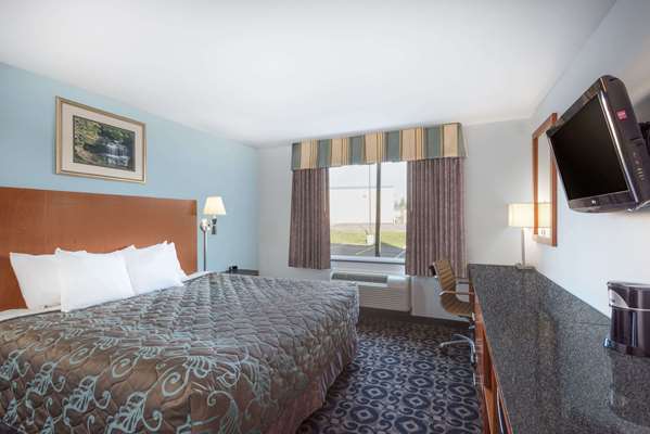  - Days Inn Fort Drum Evans Mills