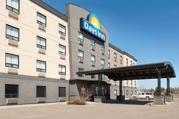 Exterior view - Days Inn Regina Airport