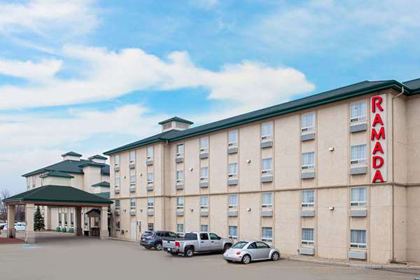 Exterior view - Ramada Inn & Suites Red Deer