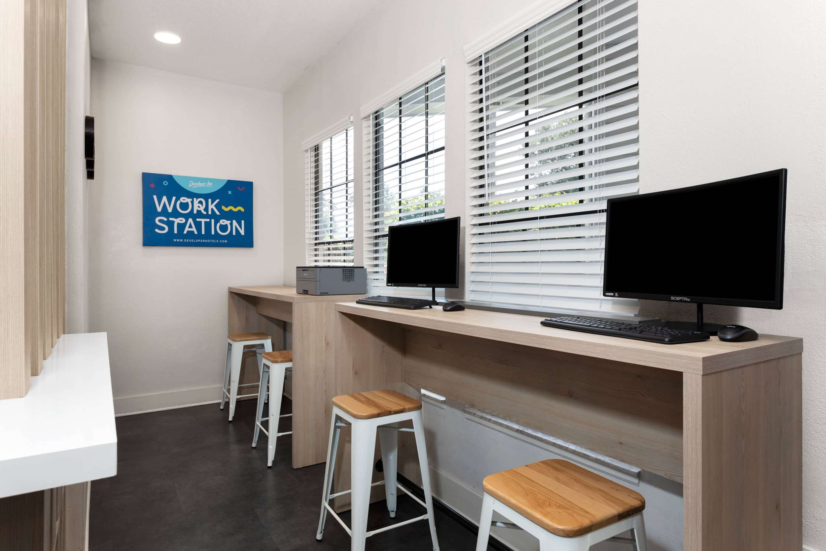 Business Center | Baymont by Wyndham Orlando Lake Buena Vista South
