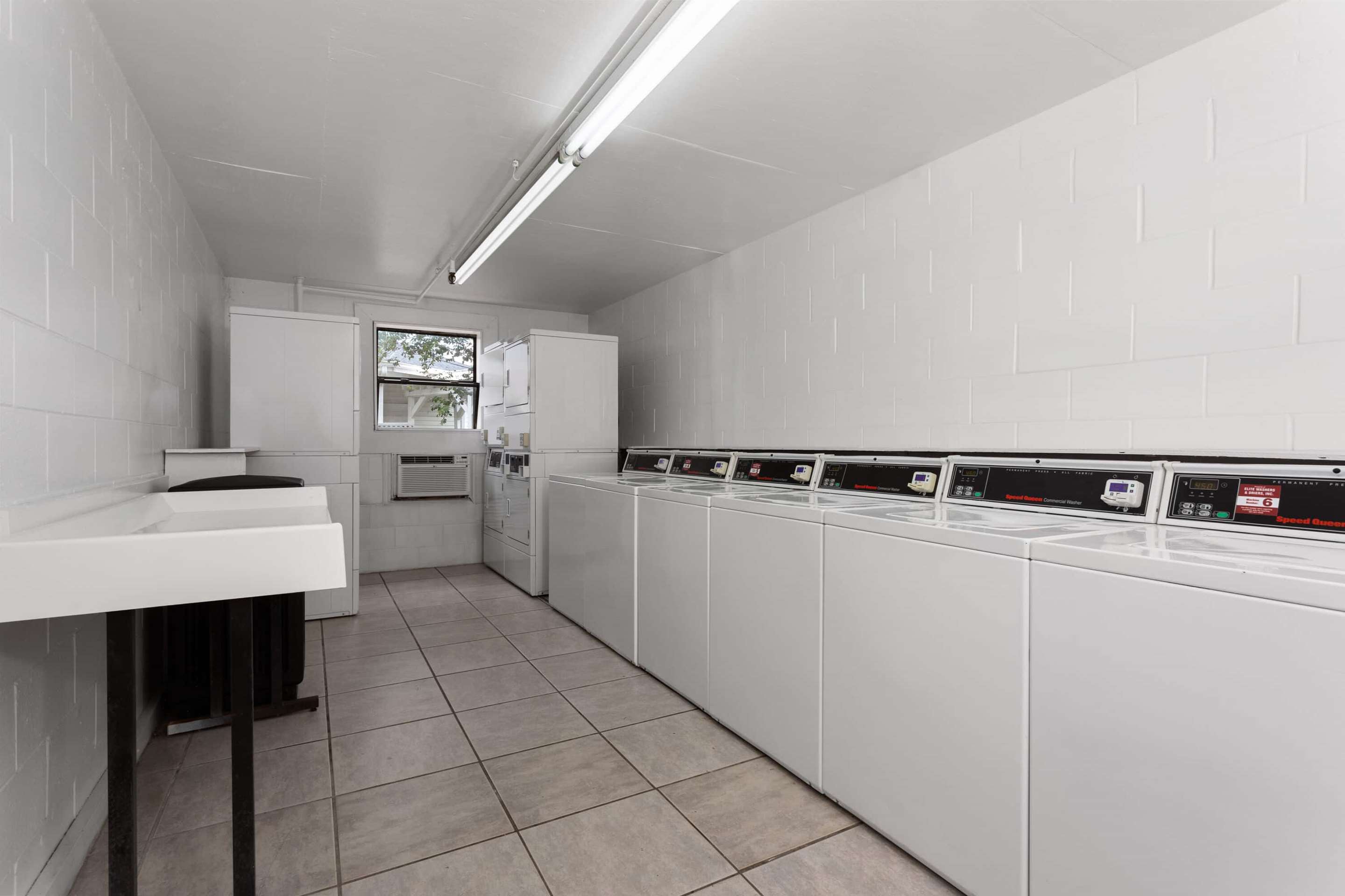 Laundry | Baymont by Wyndham Orlando Lake Buena Vista South