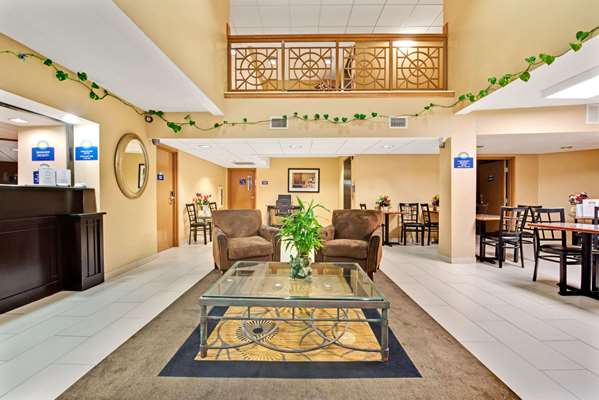  - Days Inn DeSoto - I-35, Exit 416