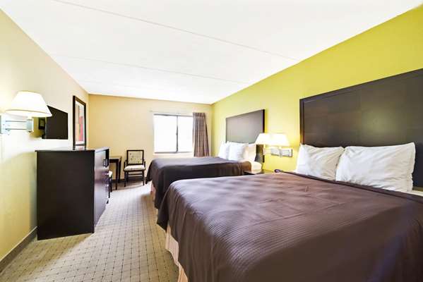  - Days Inn DeSoto - I-35, Exit 416