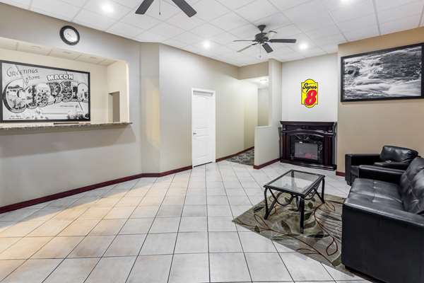  - Super 8 Motel West Macon - I-475, Exit 3