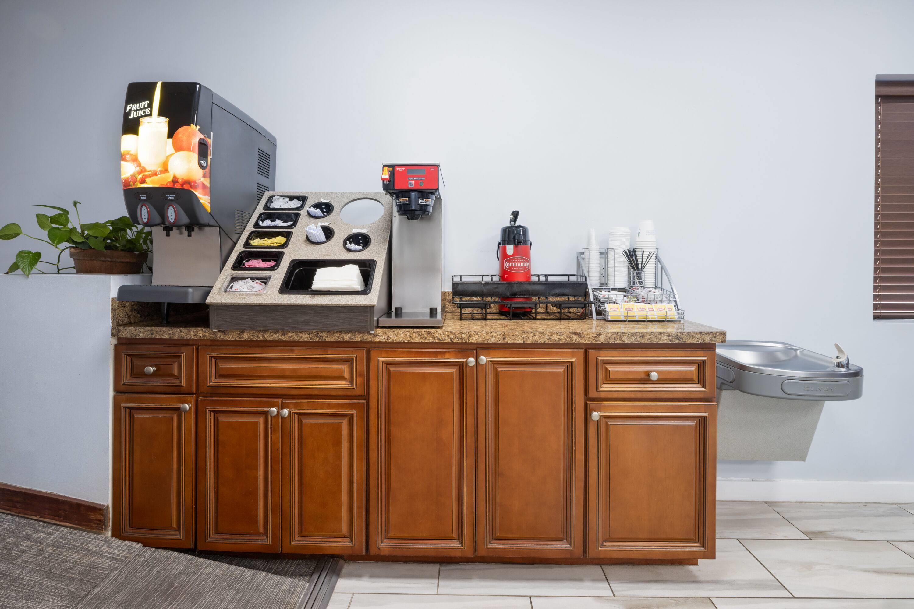 Property amenity | Super 8 by Wyndham Macon West