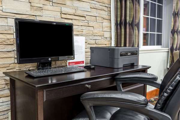 Conference Area - Ramada Hotel Portland - I-205, Exit 20