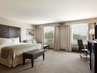 Suite - Baymont Inn & Suites College Station