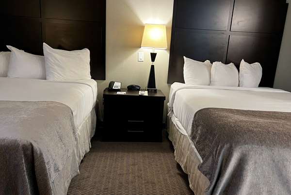  - Baymont Inn & Suites College Station
