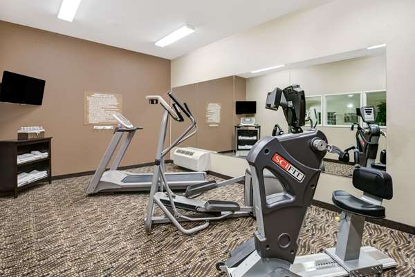 Fitness/ Exercise Room - Microtel Inn & Suites by Wyndham Williston