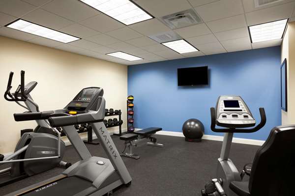 Fitness/ Exercise Room - Days Inn & Suites Altoona
