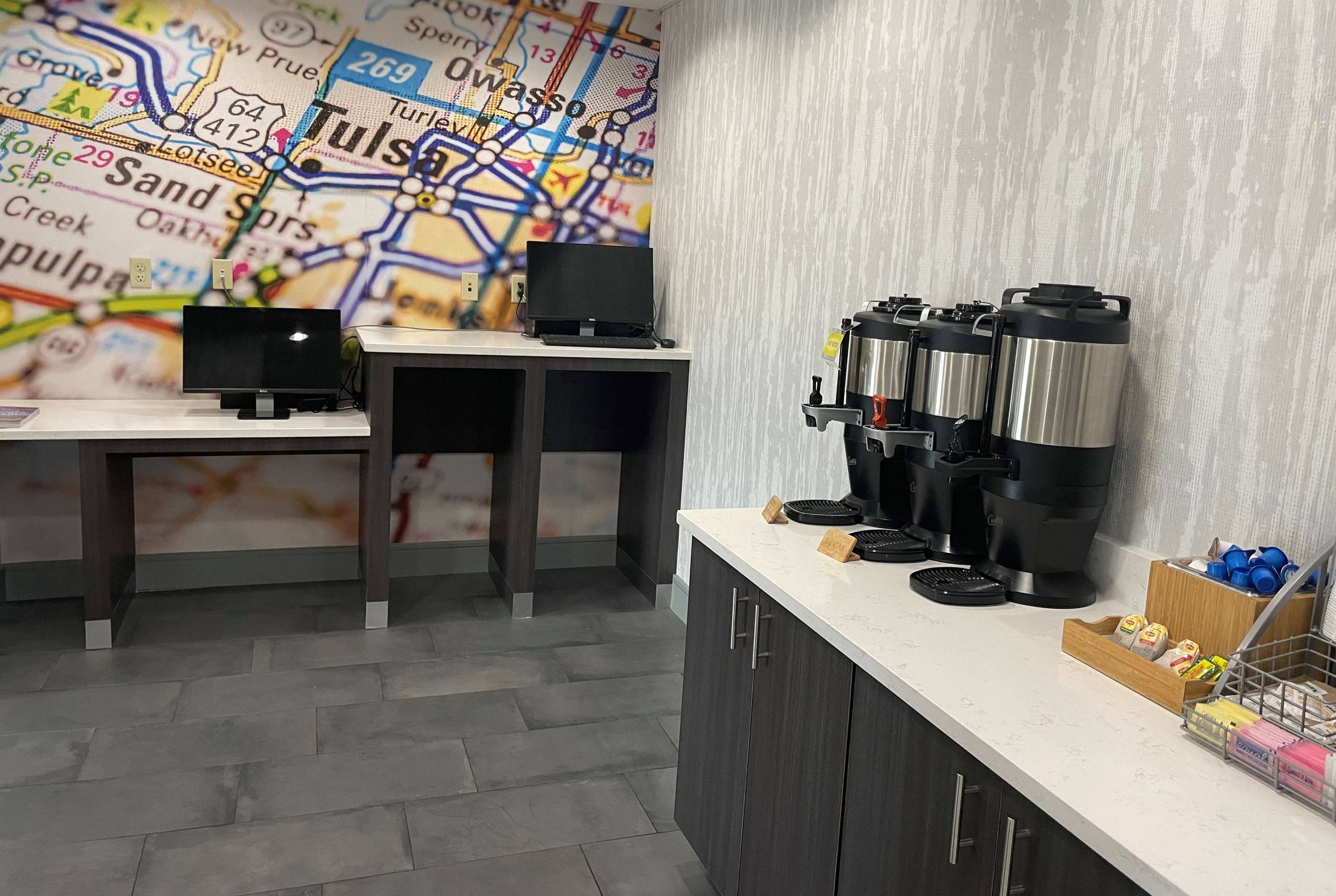 Property amenity | La Quinta Inn & Suites by Wyndham Tulsa Midtown