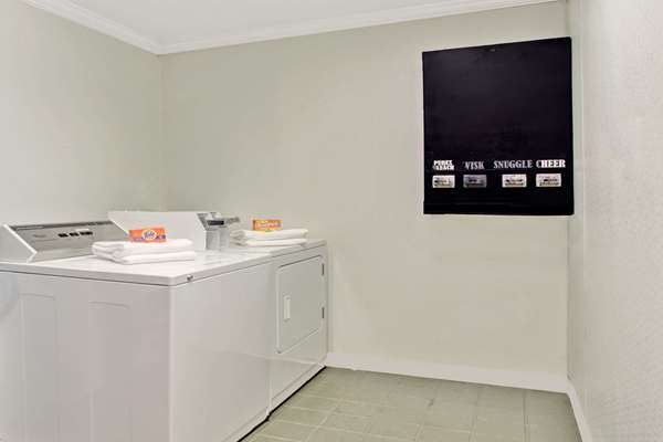  - Days Inn Forrest City - I-40, Exit 241