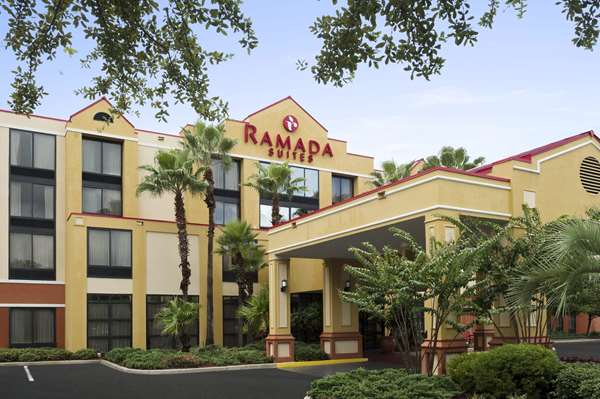 Exterior view - Ramada Inn & Suites Airport Orlando