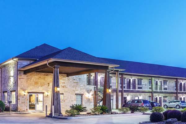 Exterior view - Super 8 Motel Center