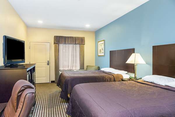  - Super 8 Motel Center