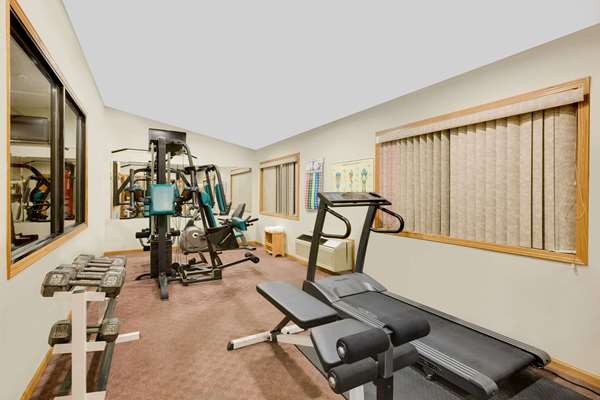 Fitness/ Exercise Room - Days Inn North Sioux City - I-29, Exit 2