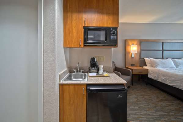  - Wingate by Wyndham Hotel Bush Airport Houston