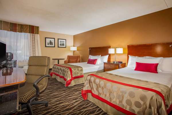  - Ramada Inn Statesville - I-77, Exit 49A