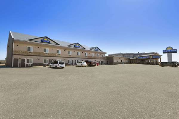 Exterior view - Days Inn High Level