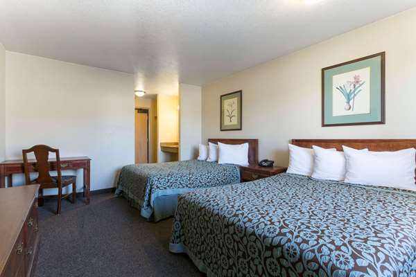  - Days Inn Beaver - I-15, Exit 112