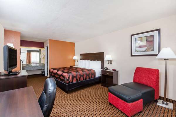  - Days Inn Jackson Airport Pearl - I-20, Exit 48