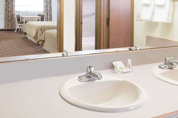  - Days Inn Salem - I-5, Exit 256