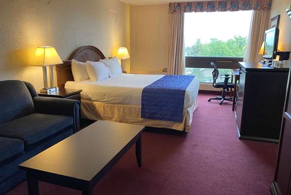  - Ramada Inn Lethbridge