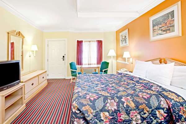  - Days Inn Kingsland - I-95, Exit 3