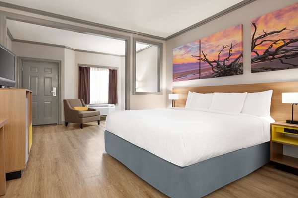  - Days Inn Kingsland - I-95, Exit 3