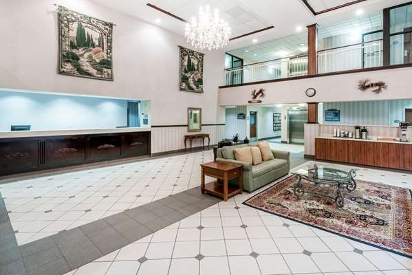  - Ramada Inn Harrisburg - I-81, Exit 72