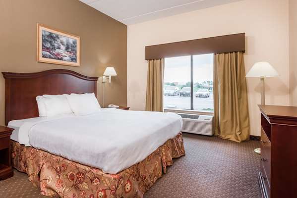  - Ramada Inn Harrisburg - I-81, Exit 72