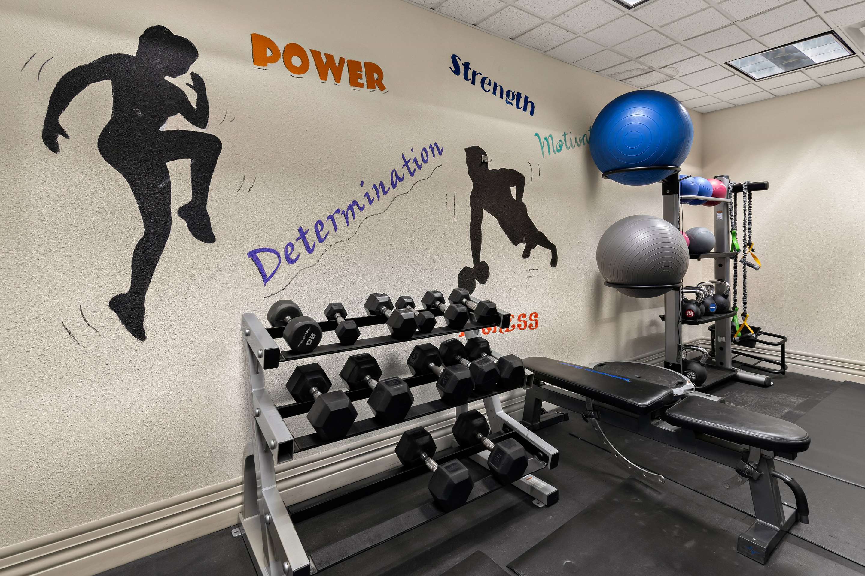 Health club fitness center gym | Ramada by Wyndham Harrisburg/Hershey Area