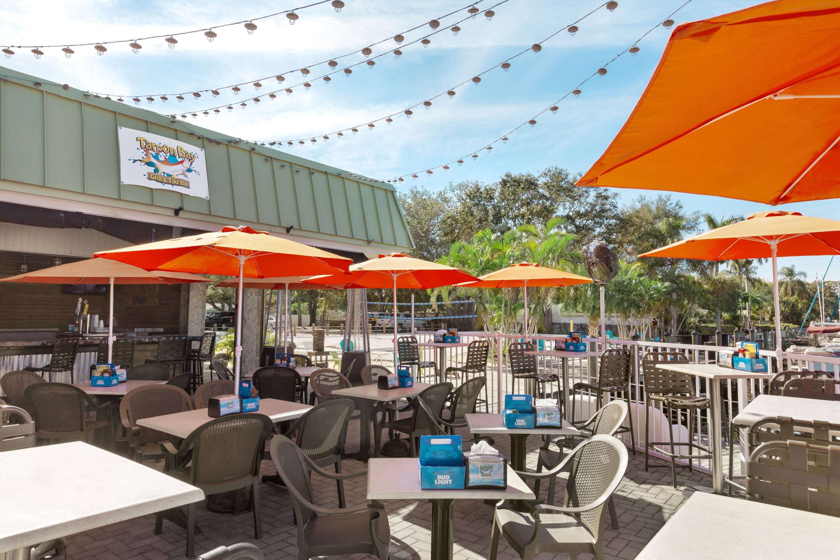 BarLounge | Ramada by Wyndham Sarasota Waterfront