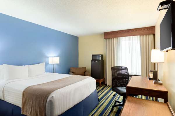  - Days Inn Fargo - I-29, Exit 64