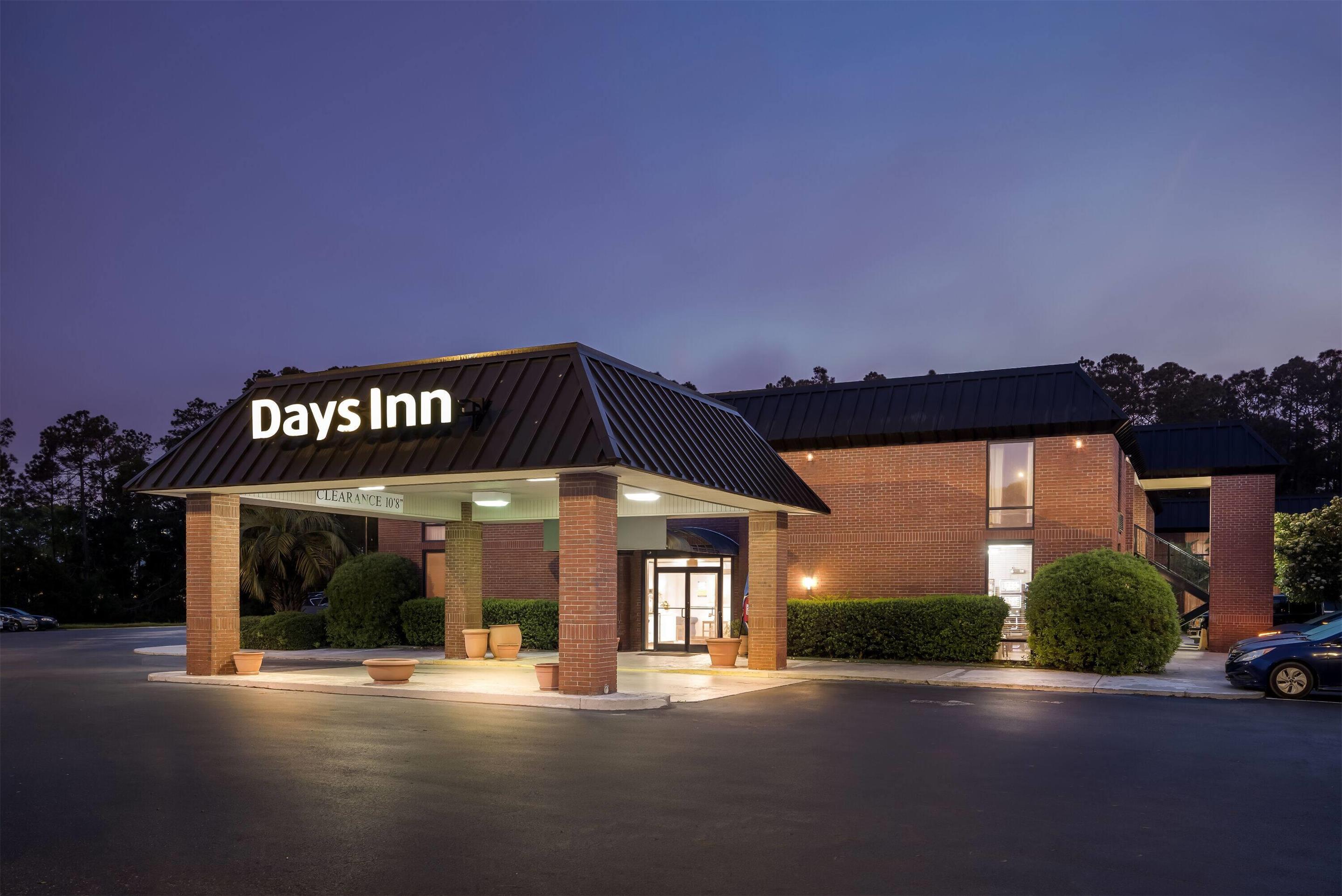 Exterior | Days Inn by Wyndham Statesboro