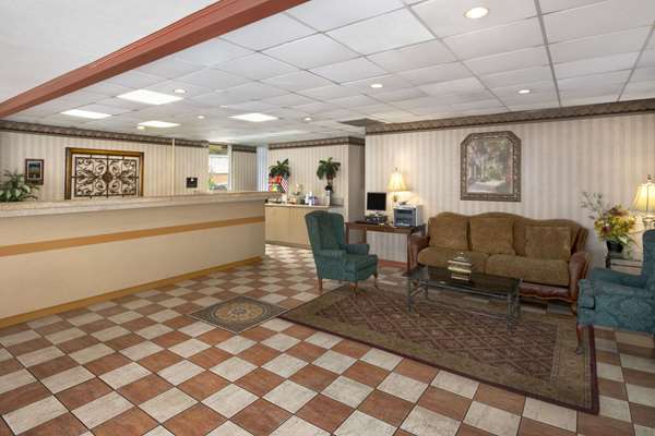  - Days Inn Birmingham - I-65, Exit 252