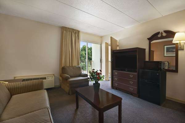  - Days Inn Birmingham - I-65, Exit 252
