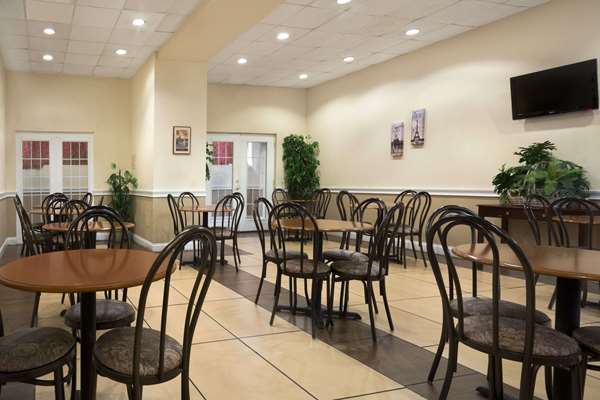  - Days Inn Birmingham - I-65, Exit 252