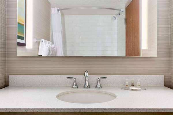  - Days Inn & Suites Yorkton