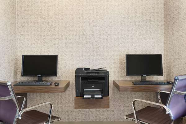 Conference Area - Days Inn & Suites Yorkton
