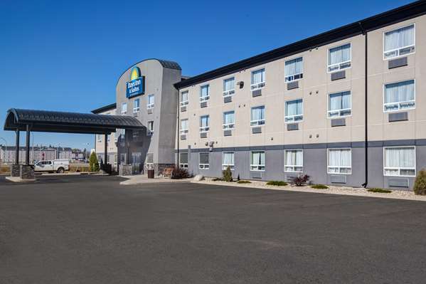 Exterior view - Days Inn & Suites Yorkton