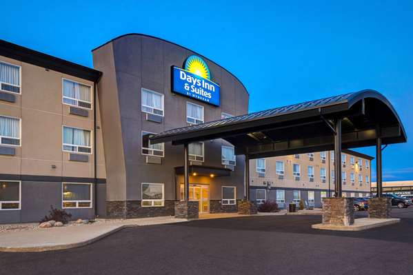 Exterior view - Days Inn & Suites Yorkton